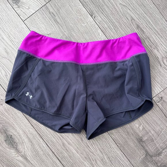 Women's Under Armour Running Shorts Size Medium - Picture 1 of 3
